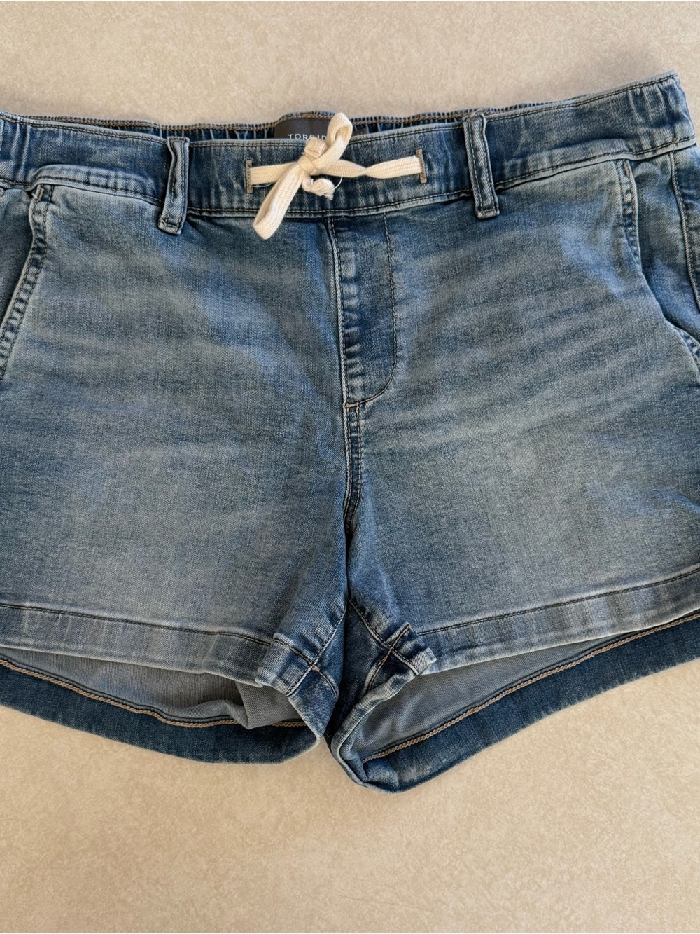 torrid sz 0 Light Wash Denim Drawstring Shorts
